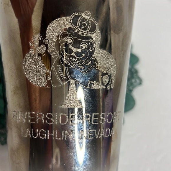 RIVERSIDE RESORT LAUGHLIN, NEVADA GLASS AND ASH TRAY - Picture 13 of 14